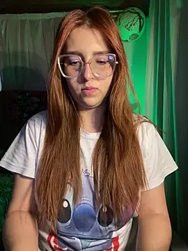 CoraVibes online show from February 6, 2026, 12:23 pm