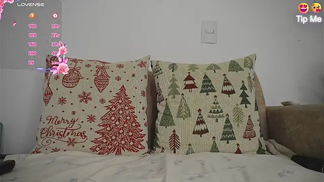 Roxybeautyy online show from February 20, 2026, 9:22 am