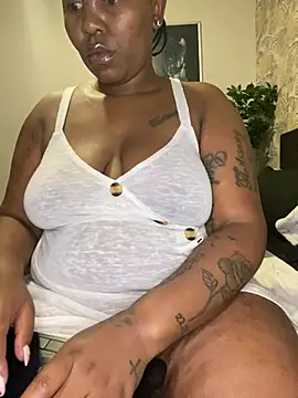 fatpussydallx online show from May 12, 2026, 1:46 am