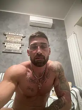 GmGit online show from October 12, 2025, 2:35 am