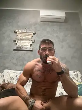 GmGit online show from October 5, 2025, 3:30 am