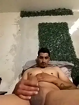 Snapshot of Arce92 chatting on March 23, 2026, 10:59 am Arce92 online show from March 23, 2026, 10:59 am