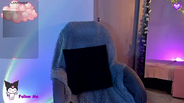 Snapshot of Lexyy_Bluee chatting on April 8, 2026, 6:26 am Lexyy Bluee online show from April 8, 2026, 6:26 am