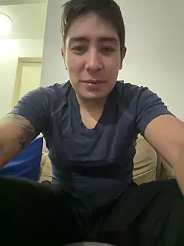 9999Alez online show from May 8, 2026, 3:32 am