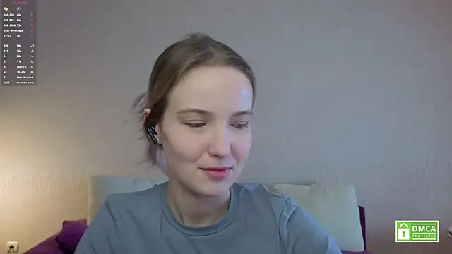 HongTomczak online show from April 23, 2026, 7:37 am