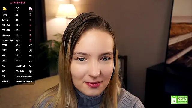 HongTomczak online show from October 8, 2025, 7:43 am