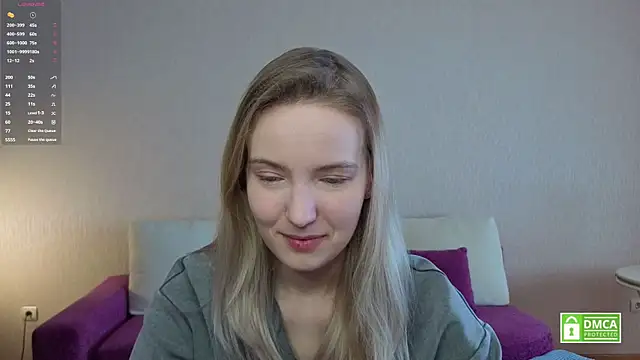 HongTomczak online show from May 7, 2026, 6:39 am