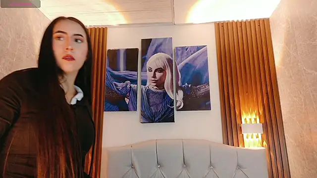 Snapshot of Sophi_Thaylorr chatting on September 20, 2025, 1:05 pm Sophi Thaylorr online show from September 20, 2025, 1:05 pm