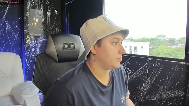 IanGilbert online show from September 27, 2025, 9:10 pm