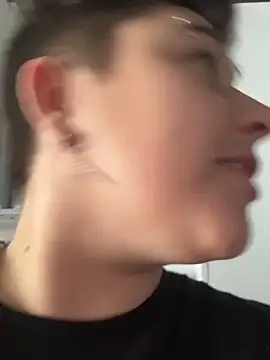 IanGilbert online show from September 12, 2025, 9:03 pm