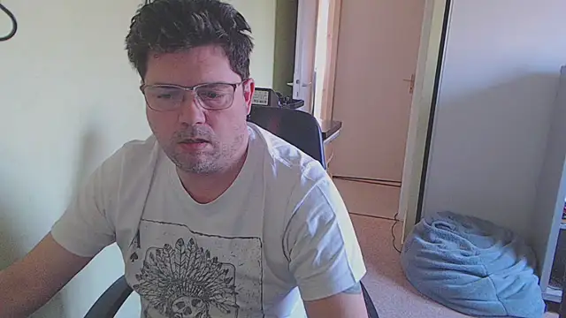 blueandwhite1 online show from February 19, 2025, 3:27 pm