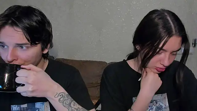 muuur fam online show from September 19, 2025, 7:51 pm