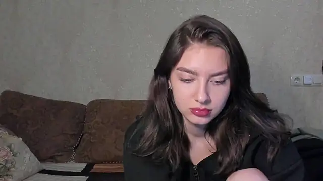 muuur fam online show from October 9, 2025, 5:35 pm