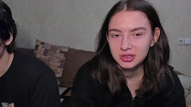 muuur fam online show from October 17, 2025, 5:59 pm