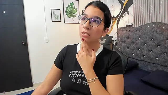 GiaCutee online show from January 17, 2026, 3:32 am