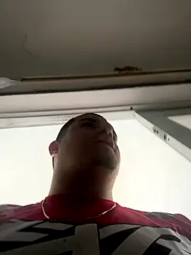 Snapshot of YadielPublic chatting on September 10, 2025, 7:02 pm YadielPublic online show from September 10, 2025, 7:02 pm