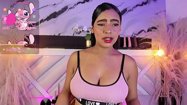 Zoe-Johnson  online show from June 10, 2026, 9:38 pm