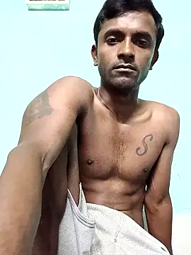 ShinuRoy online show from April 25, 2026, 11:46 pm