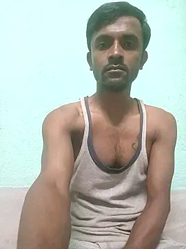 ShinuRoy online show from February 19, 2026, 7:33 pm