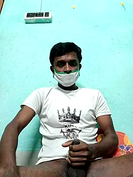 ShinuRoy online show from December 3, 2025, 11:58 pm