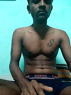 ShinuRoy online show from October 3, 2025, 7:15 pm