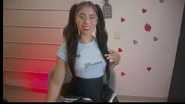 Snapshot of sasha_jonne chatting on March 14, 2026, 2:06 am sasha jonne online show from March 14, 2026, 2:06 am