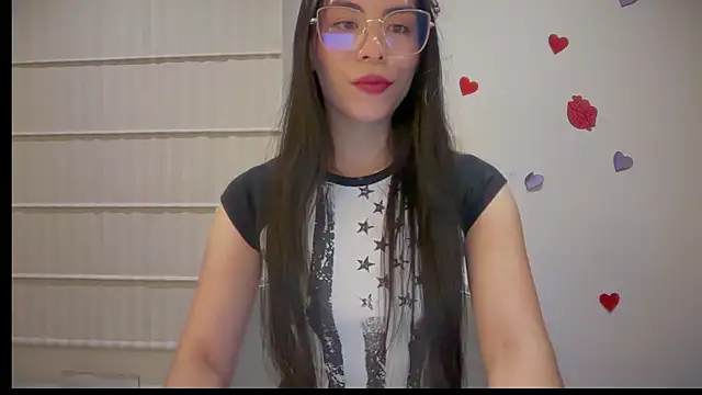 sasha jonne online show from July 6, 2026, 1:56 am