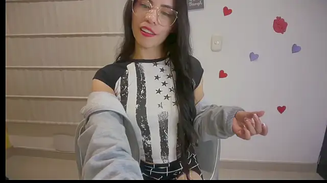 Snapshot of sasha_jonne chatting on March 11, 2026, 2:49 am sasha jonne online show from March 11, 2026, 2:49 am