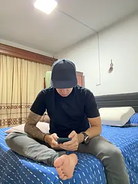 Snapshot of Jaguer2213 chatting on September 20, 2025, 1:54 am Jaguer2213 online show from September 20, 2025, 1:54 am