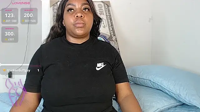 Snapshot of Kayla21_ chatting on March 10, 2026, 1:15 pm Kayla21 online show from March 10, 2026, 1:15 pm