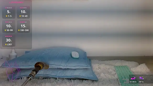 Snapshot of Kayla21_ chatting on March 21, 2026, 1:04 pm Kayla21 online show from March 21, 2026, 1:04 pm