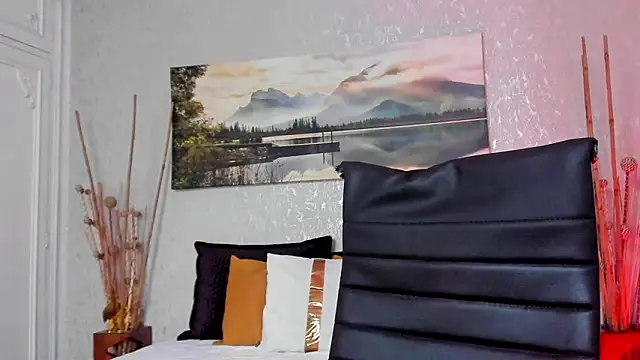 Snapshot of Tyler_durten chatting on March 19, 2026, 7:58 pm Tyler durten online show from March 19, 2026, 7:58 pm