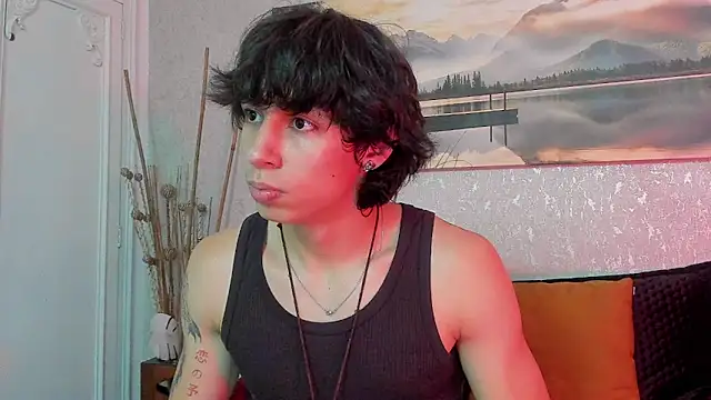 Snapshot of Tyler_durten chatting on May 15, 2026, 3:37 am Tyler durten online show from May 15, 2026, 3:37 am