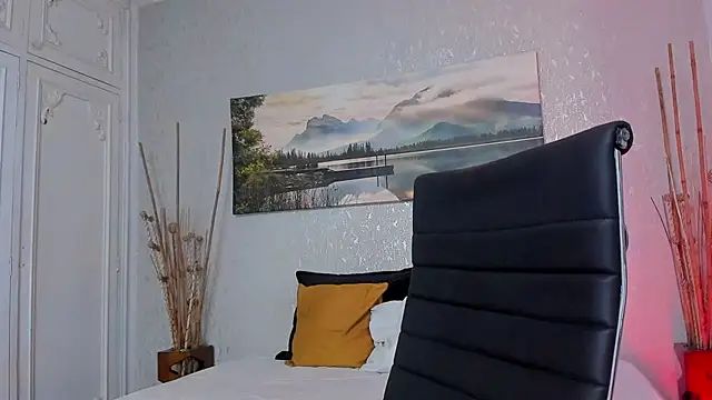 Snapshot of Tyler_durten chatting on February 21, 2026, 10:06 am Tyler durten online show from February 21, 2026, 10:06 am