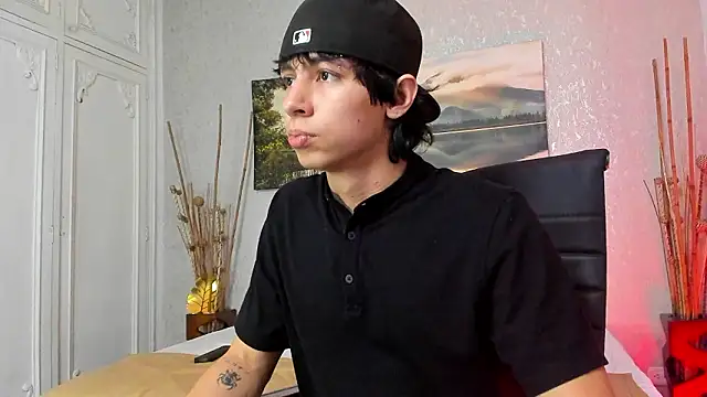 Snapshot of Tyler_durten chatting on March 4, 2026, 3:03 am Tyler durten online show from March 4, 2026, 3:03 am