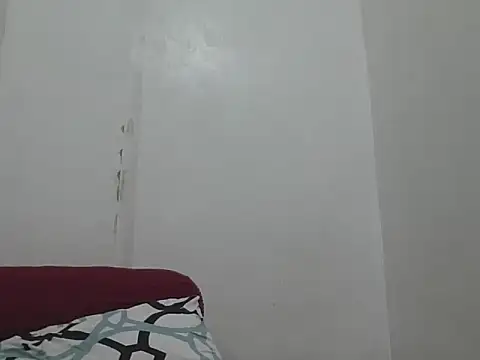 sexy licious69 online show from February 11, 2026, 1:00 pm
