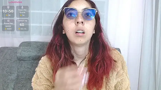 AnnieSparkle online show from July 17, 2026, 4:15 pm