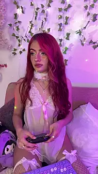 LucyGray online show from March 6, 2026, 4:07 am