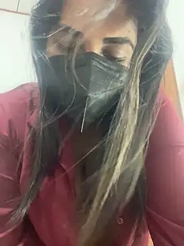 Choco Chuby online show from November 7, 2025, 4:22 pm