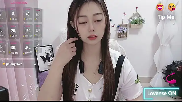 Abb-qiaoyi online show from November 9, 2025, 5:28 pm