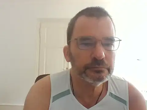 stallionrider88 online show from June 14, 2026, 12:28 pm