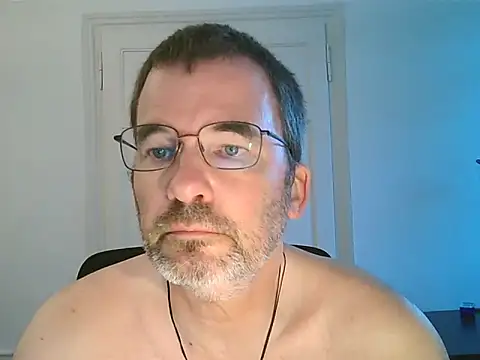 stallionrider88 online show from July 11, 2026, 7:03 pm