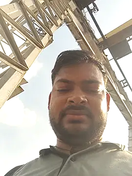 xyz-indian online show from September 18, 2025, 10:18 am