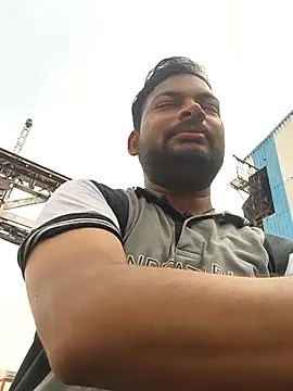 xyz-indian online show from September 25, 2025, 9:15 am