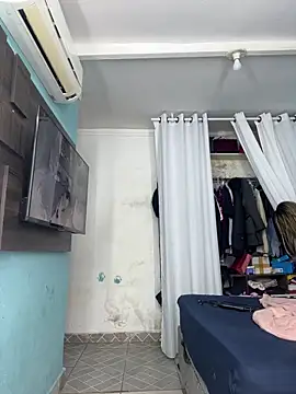 gataloiraa online show from April 11, 2026, 5:59 am