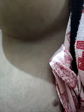 Snapshot of Hot_pooja55 chatting on March 19, 2026, 1:27 am Hot pooja55 online show from March 19, 2026, 1:27 am