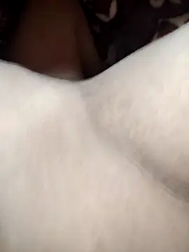 Snapshot of Hot_pooja55 chatting on February 10, 2026, 4:39 pm Hot pooja55 online show from February 10, 2026, 4:39 pm