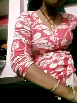 Snapshot of Hot_tin74 chatting on December 16, 2025, 5:50 pm Hot tin74 online show from December 16, 2025, 5:50 pm