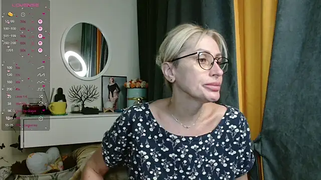 PamellaMurphy online show from June 18, 2026, 11:54 pm