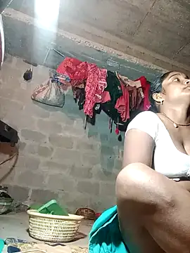 sadhna200 online show from September 13, 2025, 5:02 pm